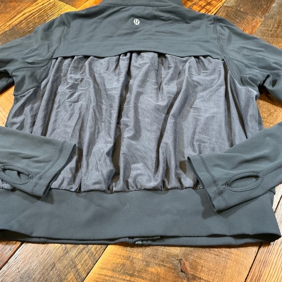 Lululemon Define Jacket Luon Black Size 4 | Women’s Full Zip Activewear - Picture 3 of 10